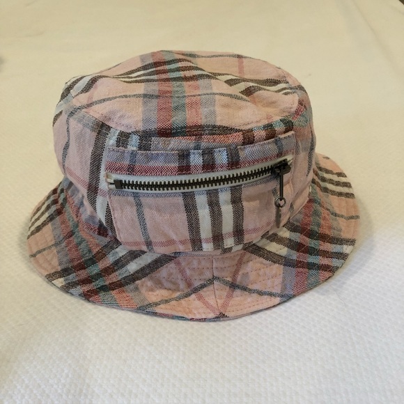 burberry plaid hat